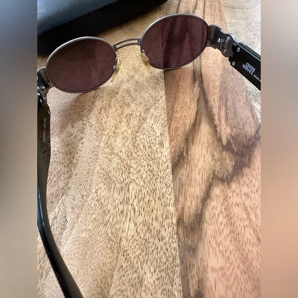 Gianni Versace Sunglasses MOD S71 COL 948 - Picture 4 of 16